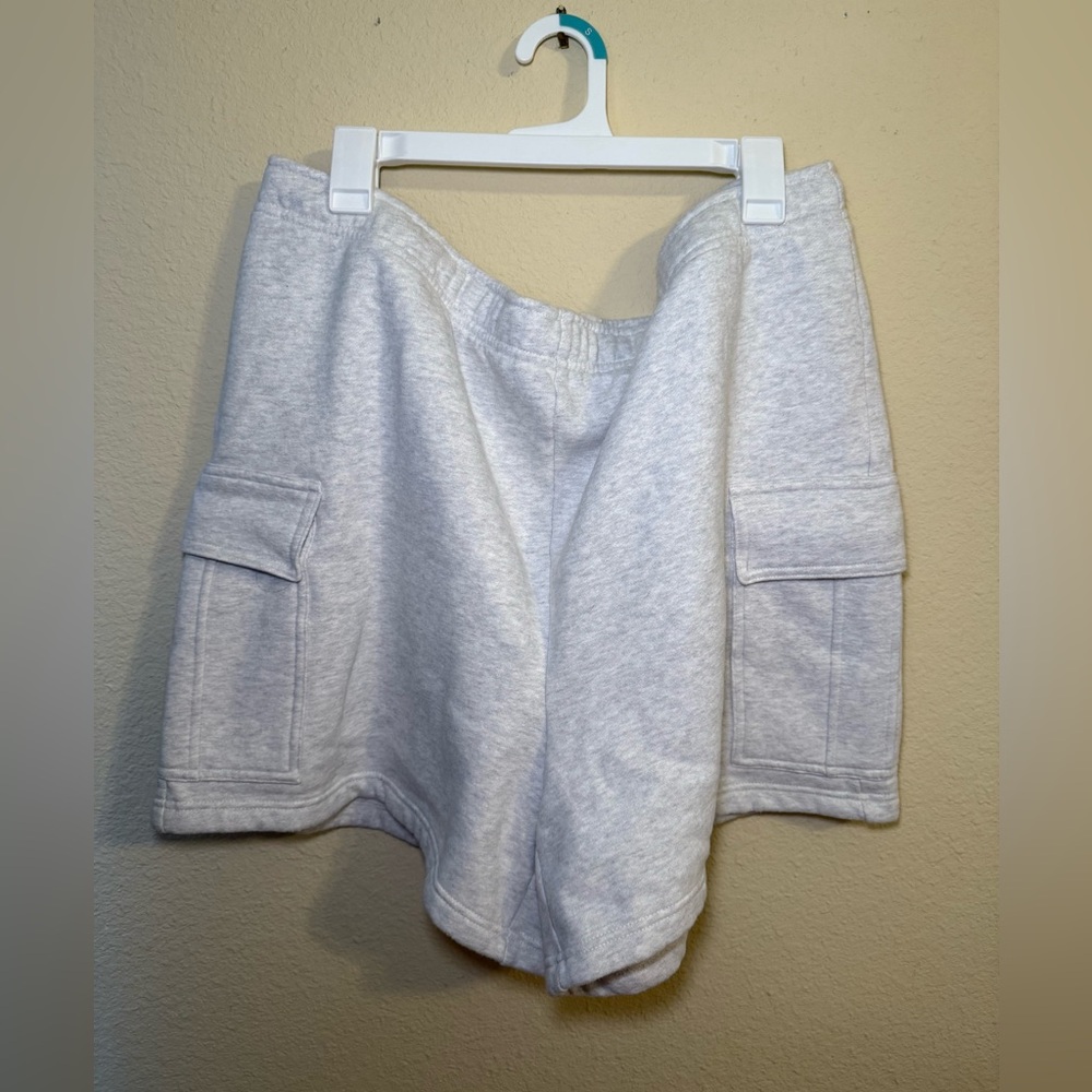 Aritzia Light Gray Cargo Shorts